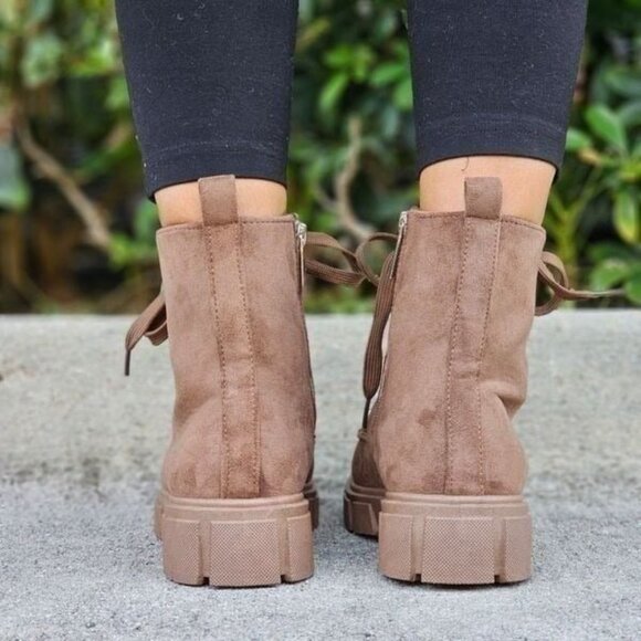 Womens Suede Nude Combat Ankle Boots Lace Up Heeled - Picture 5 of 5